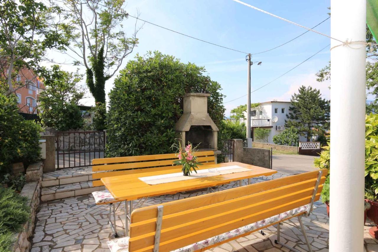 Apartment In Silo/Insel Krk 14533 ภายนอก รูปภาพ