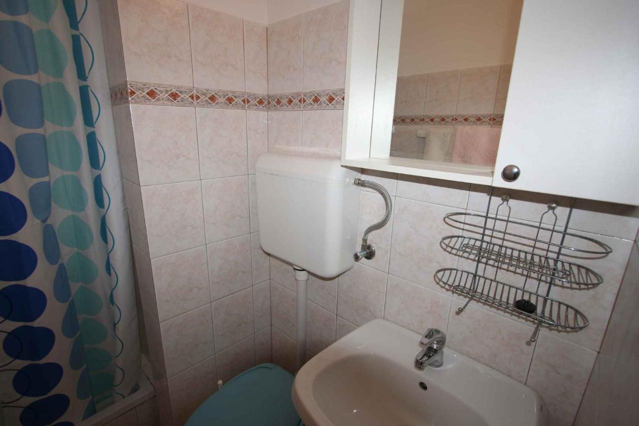 Apartment In Silo/Insel Krk 14533 ภายนอก รูปภาพ